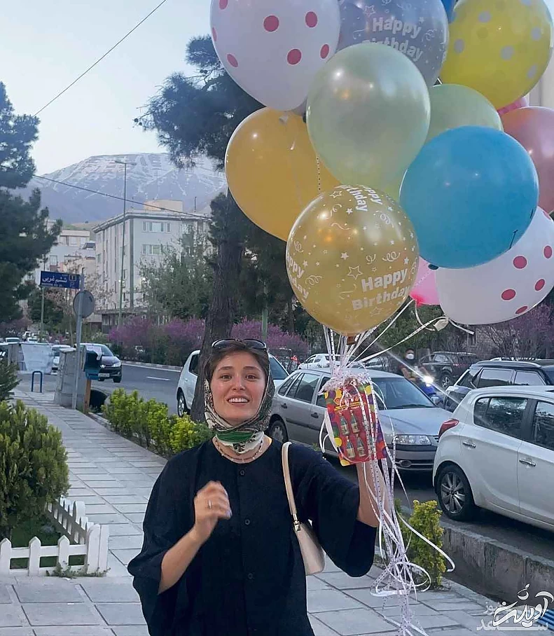 بادکنک بازی کودکانه فرشته حسینی